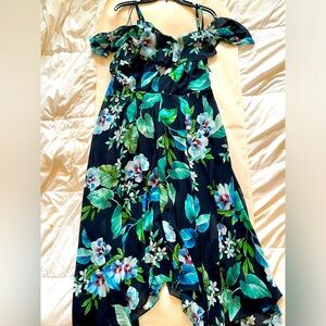 BNWT Navy floral Dress
